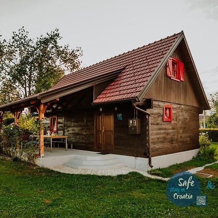 Kuca Za Odmor Lang Villa Karlovac Exterior photo